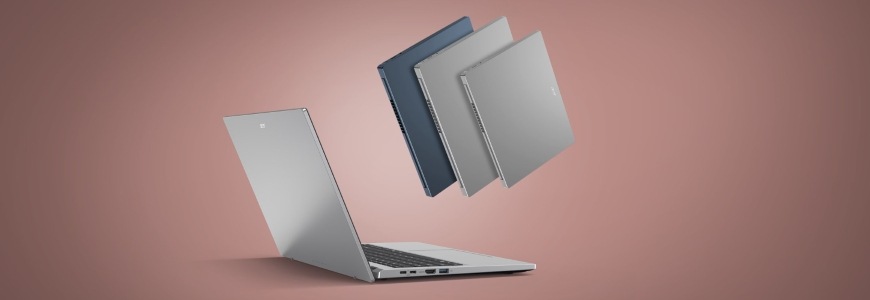 Pohled z boku na Acer Aspire Go 15 a ukázka barevných variant