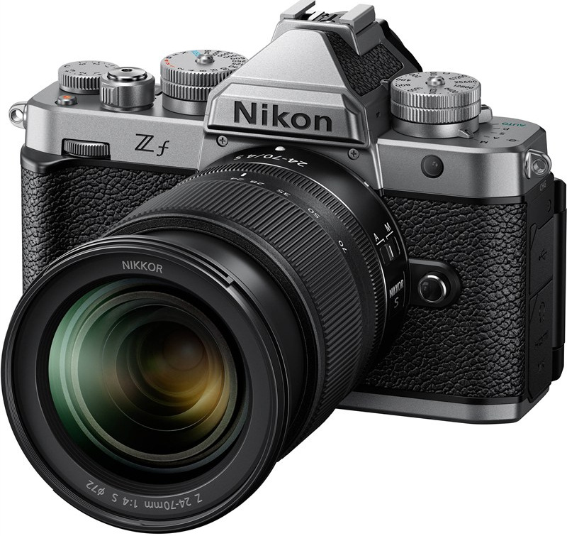Digitální fotoaparát Nikon Z f + 24-70 mm f/4 stříbrný NIKKOR 24–70 mm f/4