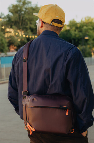 Brašna Peak Design Everyday Sling 6L (v2) vínová