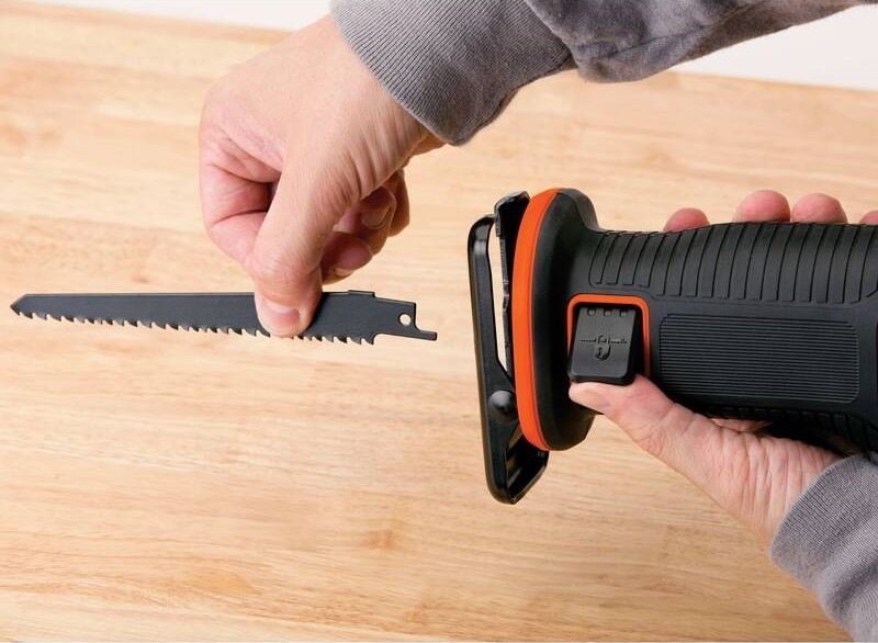 Pila ocaska Black-Decker BDCR18-QW (s baterií)