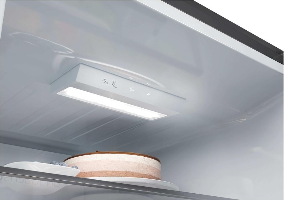 Chladnička s mrazničkou Haier HTR3618CNMP, tmavý nerez LED osvětlení chladničky Haier