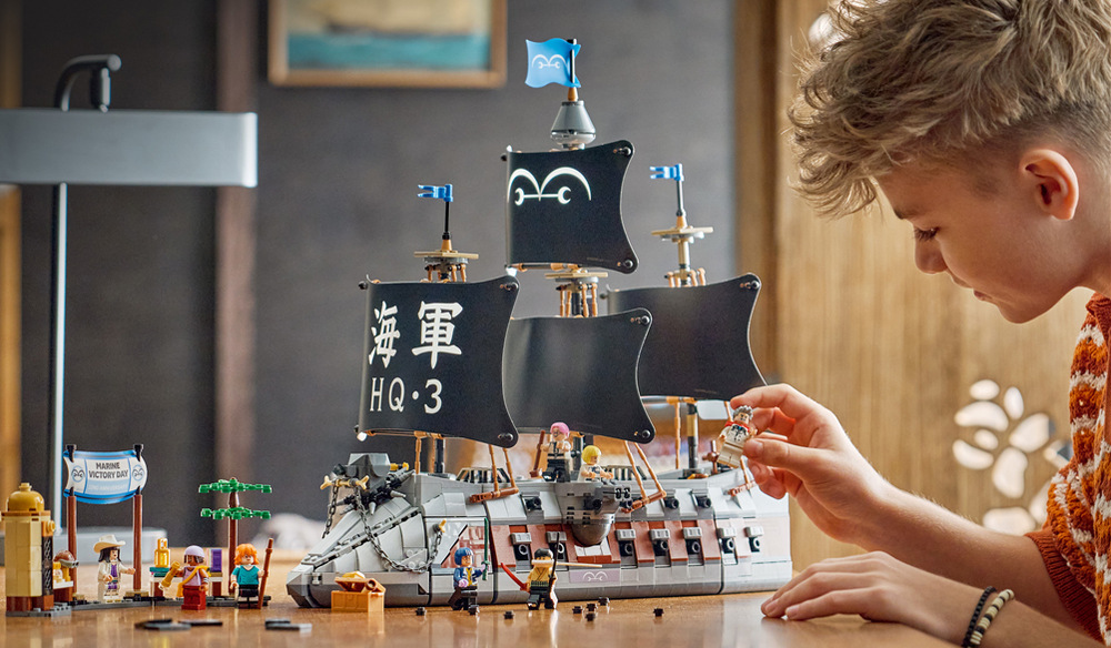 Z 1 705 dílků vznikne loď dlouhá přes 44 cm, jejíž stavění usnadní 3D návod v aplikaci LEGO Builder.