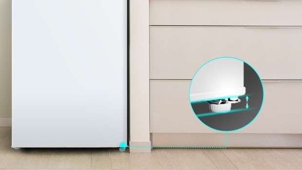 Mraznička Hisense FV298N4AWE bílá Mraznička Hisense FV298N4AWE bílá
