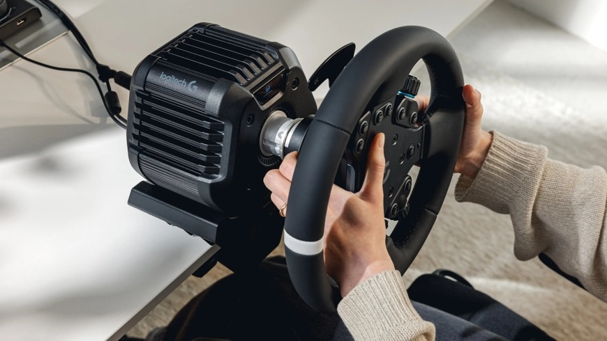Volant Logitech G RS50 nabízí pohlcující zážitek ze závodních simulátorů na počítači i herní konzoli Xbox