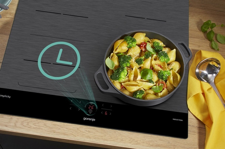 Indukční varná deska Gorenje GI6421SYB černá Indukční varná deska Gorenje GI6421SYB, černá, časovač