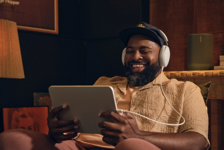Sluchátka SONOS Ace bílá Sluchátka SONOS Ace bílá