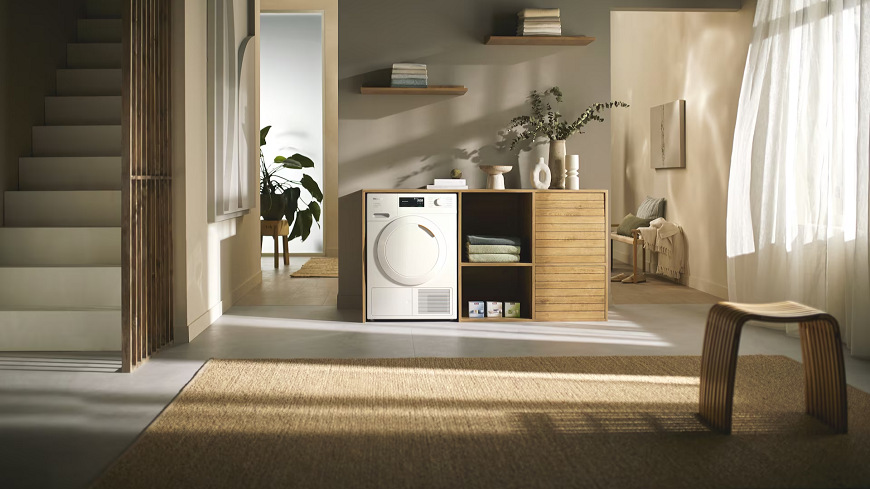 Set výrobků Miele WEB 395 WCS 125 + TEC 675 WP 125 bílý