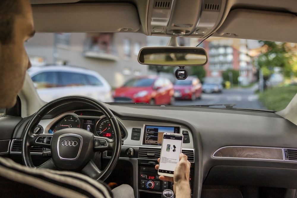 Autokamera LAMAX T6 WiFi černá