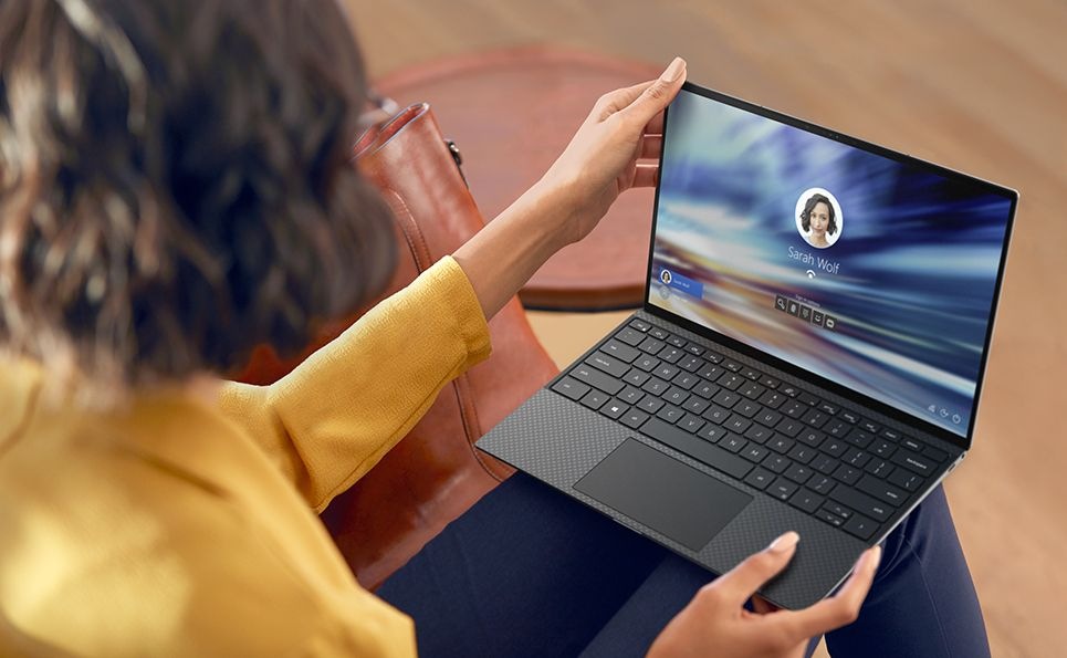 Notebook Dell XPS 13 (9300) stříbrný