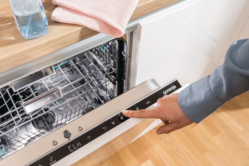 Gorenje GV642D61 UltraClean, vestavná
