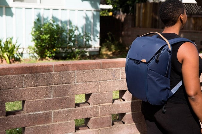 Batoh Peak Design Everyday Backpack 20L (v2) modrý Batoh Peak Design Everyday Backpack 20L (v2) modrý