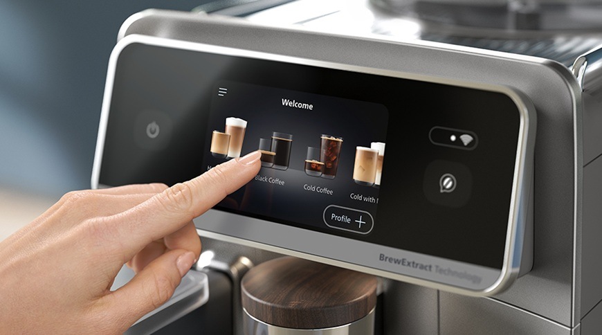 Automatický kávovar Philips 8000 Series LatteGo Pro EP8757/92 šedý Automatický kávovar Philips EP8757/92 nabízí intuitivní dotykové ovládání s přehledným výběrem teplých i studených kávových nápojů, které si snadno přizpůsobíte podle své chuti.