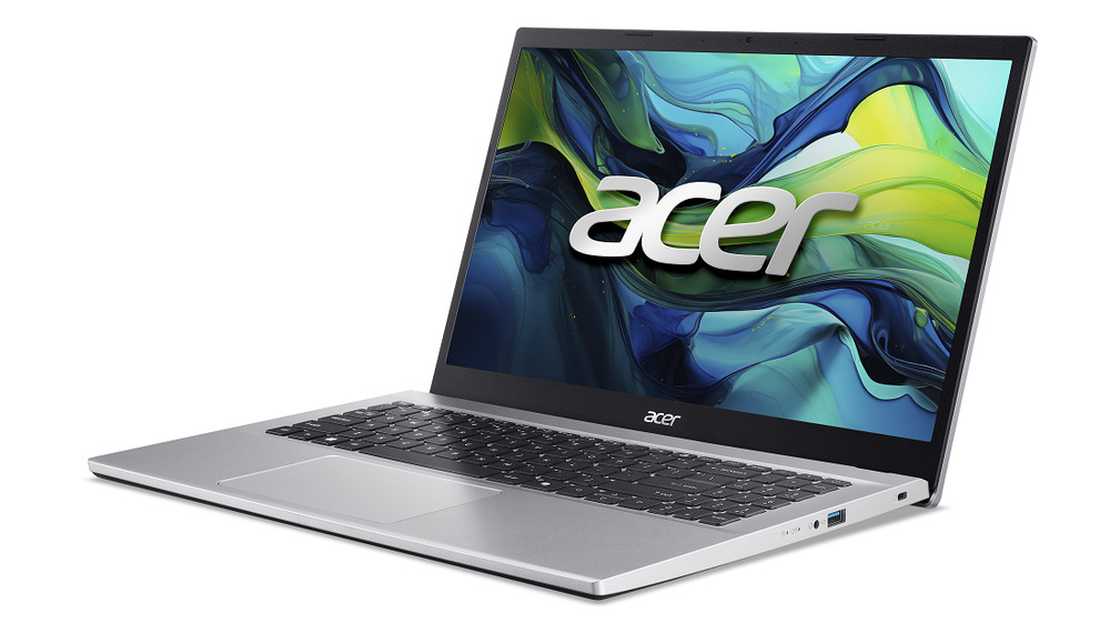 Otevřený a zapnutý notebook Acer Aspire Go 15 (AG15-42P-R7KD) otočený doleva