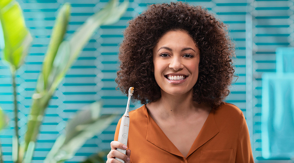 Zubní kartáček Philips Sonicare 9000 DiamondClean HX9911/23 bílý
