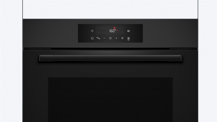 Trouba Bosch Serie 4 HBA572EM3 matný panel černá Detail na matný povrch čelního panelu u trouby Bosch HBA572EM3