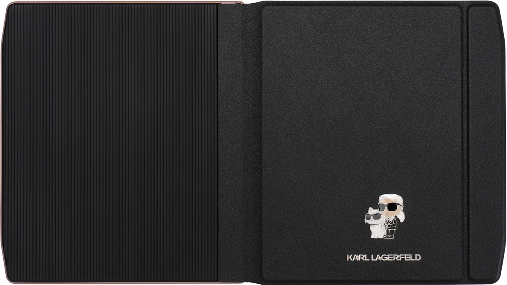 Čtečka e-knih PocketBook 700 Era černá/rose gold Čtečka e-knih PocketBook 700 Era není jen na čtení! Díky podpoře 6 audio formátů (namátkou MP3 a OGG) si užijete i poslech hudby a audioknížek.
