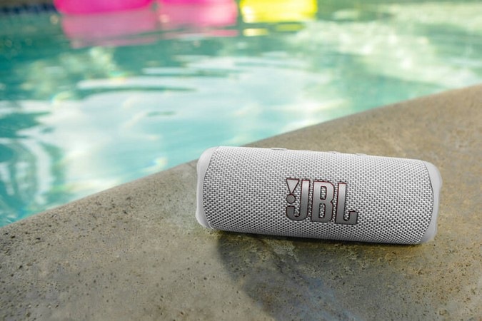 Přenosný reproduktor JBL FLIP 6 černý