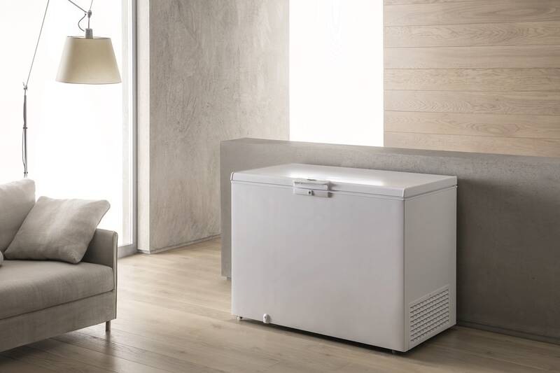 Mraznička Whirlpool WHE39333 bílá Mraznička Whirlpool WHE39333, pultová