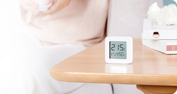 Teploměr Xiaomi Mi Temperature and Humidity Monitor 2 bílá Xiaomi Mi Temperature and Humidity Monitor 2, bílá