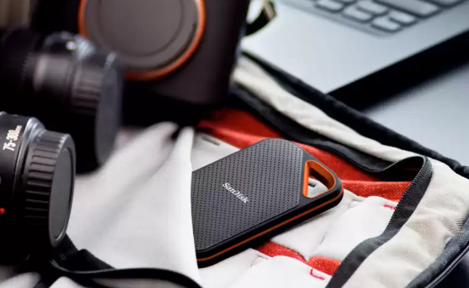 SSD externí SANDISK Extreme PRO Portable V2 1TB černý SSD externí SANDISK Extreme PRO Portable V2 1TB černý