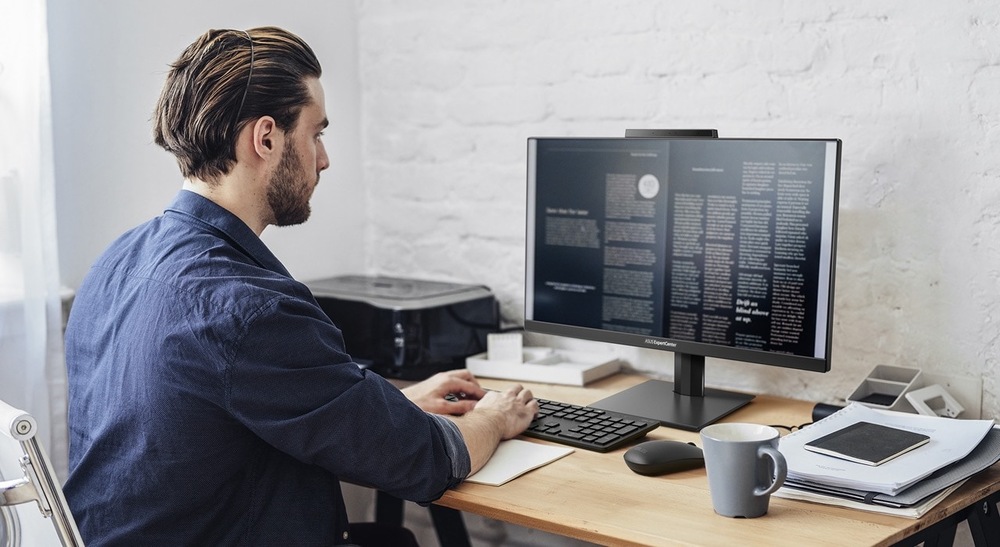 Počítač All In One Asus ExpertCenter E5 černý