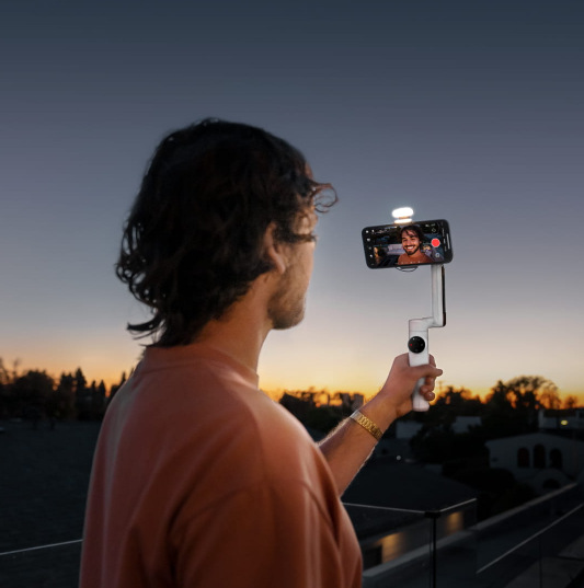 Stabilizátor Insta360 Flow Combo šedý Stabilizátor Insta360 Flow Combo šedý