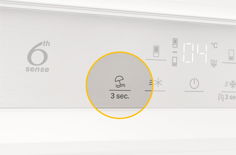 Chladnička s mrazničkou Whirlpool WH SP70 T121 bílá Chladnička kombinovaná Whirlpool WH SP70 T121, NoFrost vestavná, prázdninový režim šetří energii v pravou chvíli.