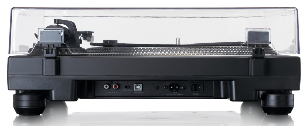 Gramofon Lenco L-3818BK černý Kryt proti prachu brání gramofonu Lenco L-3818BK v opotřebení