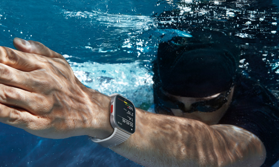 Xiaomi Redmi Watch 6 Lite sledují i pokročilé metriky při plavání
