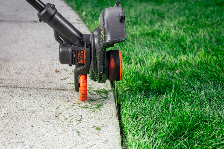 Strunová sekačka Black-Decker BCST918D1-QW (s baterií)
