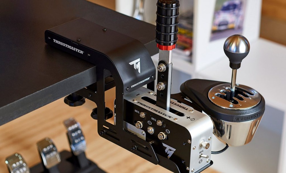 Základna Thrustmaster TS-PC Racer Servo base pro PC Základna Thrustmaster TS-PC Racer Servo base pro PC