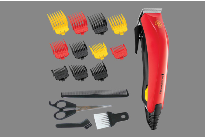 Zastřihovač vlasů Remington HC5038 Man Utd Colour Cut Clipper černý/červený K dispozici budete mít 9 různých nástavců