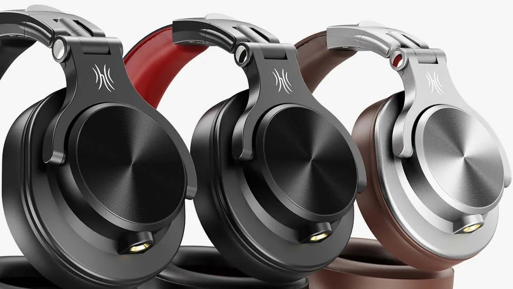 Sluchátka OneOdio Fusion A71M DJ náhlavní s odpojitelným Boom mikrofonem černá Detail sluchátek OneOdio Fusion A71M v různých barevných variantách