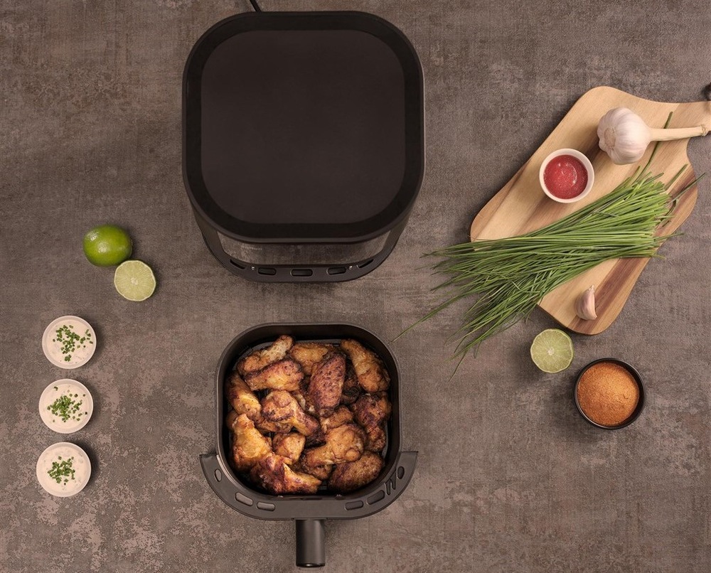 Fritéza horkovzdušná Braun MultiFry 3 HF3030 černá