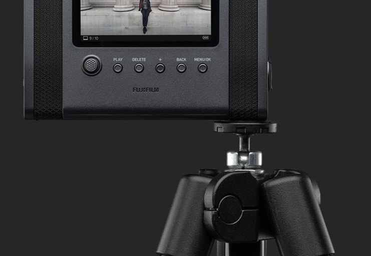 Instantní fotoaparát Fujifilm Instax WIDE EVO černý/šedý