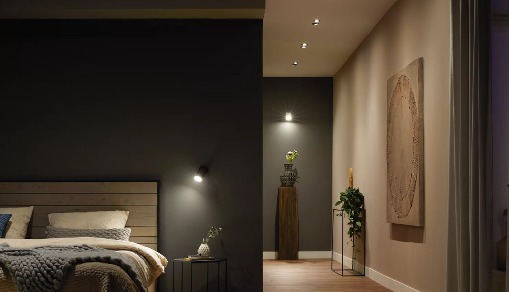 Chytrá žárovka Philips Hue 5,1 W, MR16, GU5,3, White Ambiance