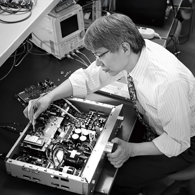 Sluchátka Technics EAH-AZ100 černá Sluchátka Technics EAH-AZ100 černá