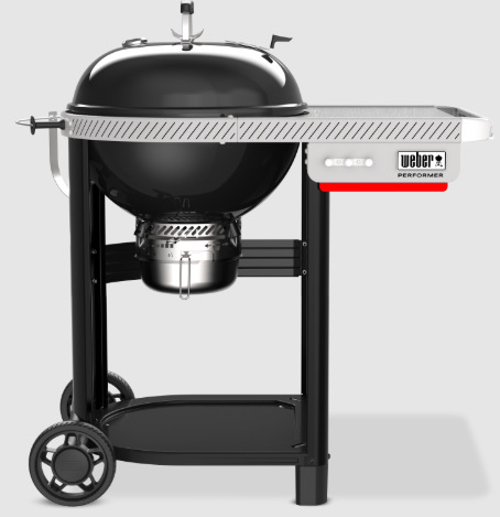 Boční pohled na gril Weber Performer 57 cm s vozíkem a velkým popelníkem