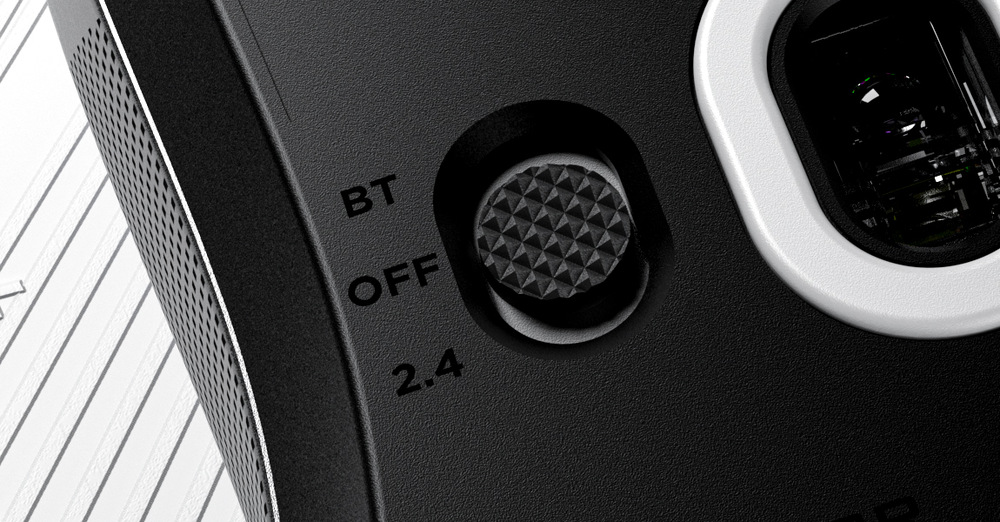 Myš HATOR Pulsar 4 bílá Detail spodního přepínače HATOR Pulsar 4 Wireless s polohami BT, OFF a 2.4