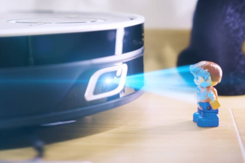 Robotický vysavač Concept VR3550