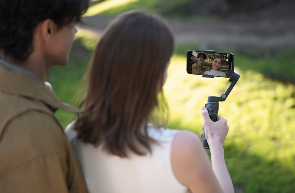 Stabilizátor DJI Osmo Mobile 8 Osmo Mobile 8 Advanced Tracking Combo černý Stabilizátor DJI Osmo Mobile 8 Osmo Mobile 8 Advanced Tracking Combo černý