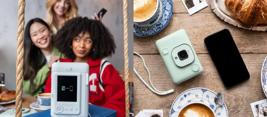 Instantní fotoaparát Fujifilm Instax mini LiPlay+ modrá Vlevo: Tři dívky se fotografují pomocí funkce samospoušť v mobilní aplikaci fotoaparátu Fujifilm Instax mini LiPlay+