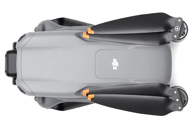 Dron DJI Air 3 (DJI RC-N2) šedý Dron DJI Air 3 (DJI RC-N2) šedý
