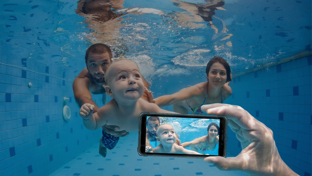 Mobilní telefon UleFone Armor X10 černý