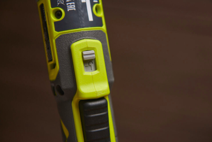 Ráčna akumulátorová Ryobi 4V USB Lithium RR14W4-120G (s baterií)
