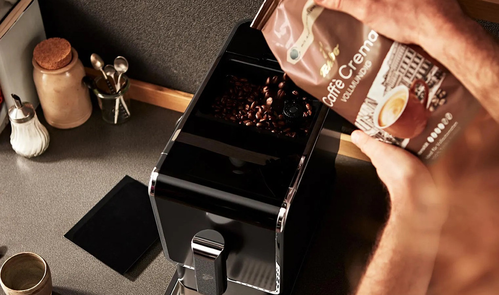Automatický kávovar Tchibo Esperto Caffé 2.0, stříbrné Automatický kávovar Tchibo Esperto Caffé 2.0, stříbrné