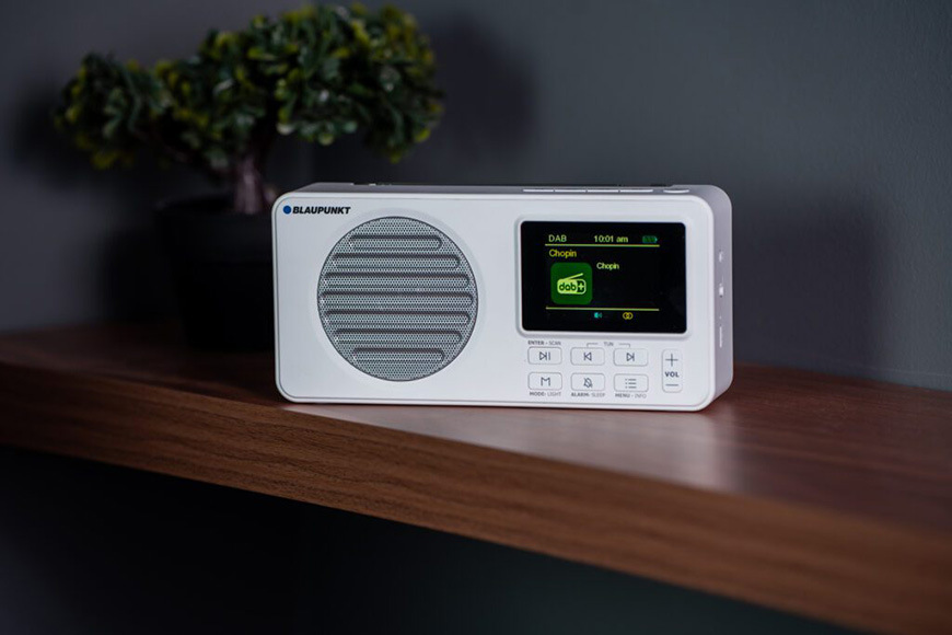Radiopřijímač DAB+ Blaupunkt DR6WH