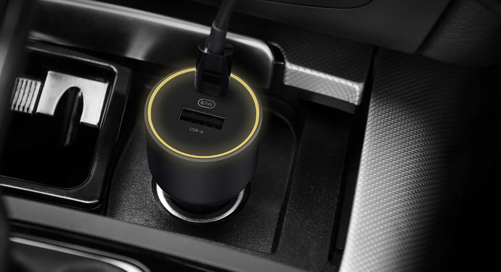 Adaptér do auta Xiaomi 67W, USB + USB-C černý Adaptér do auta Xiaomi 67W, USB + USB-C černý