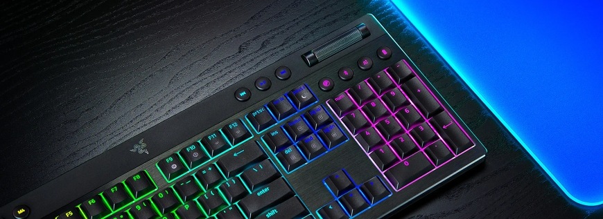 Klávesnice Razer BlackWidow V4 Low-profile HyperSpeed (Green Switch), US layout černá Klávesnice Razer BlackWidow V4 Low-profile HyperSpeed (Green Switch), US layout černá
