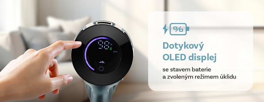 Detail na zapnutý OLED displej vysavače ETA Terier Lite ukazující informace o aktuálním výkonu a stavu baterie